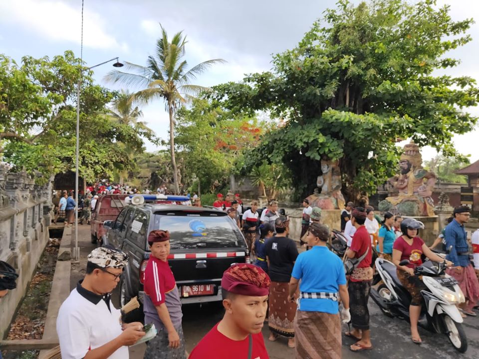 Bali_Resik_Sampah.jpg