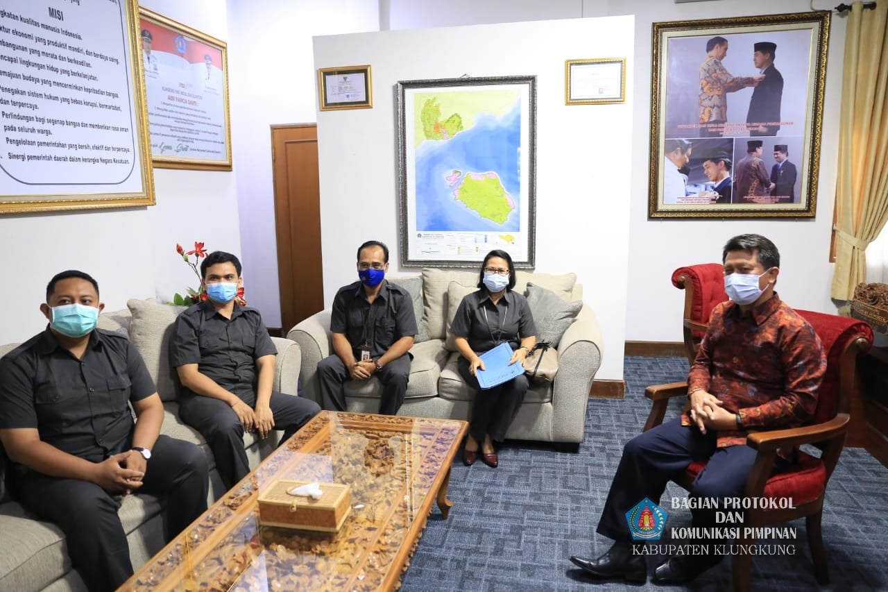 bupati_bertemu_bps.jpg