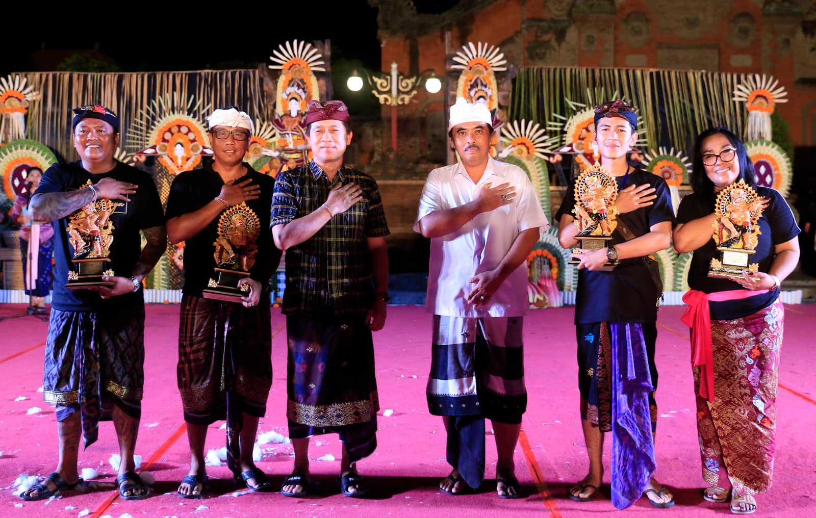 Gelar Lomba Ogoh-Ogoh Jelang Hari Raya Nyepi, Bupati Suwirta Apresiasi Penampilan Seniman